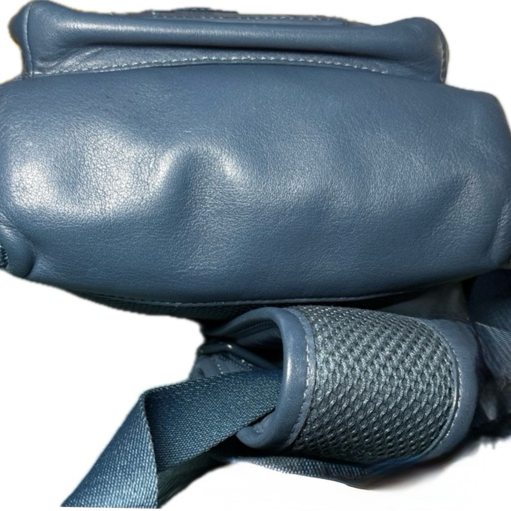 COACH Leather Ranger Mini Pack, Unisex - Picture 9 of 11